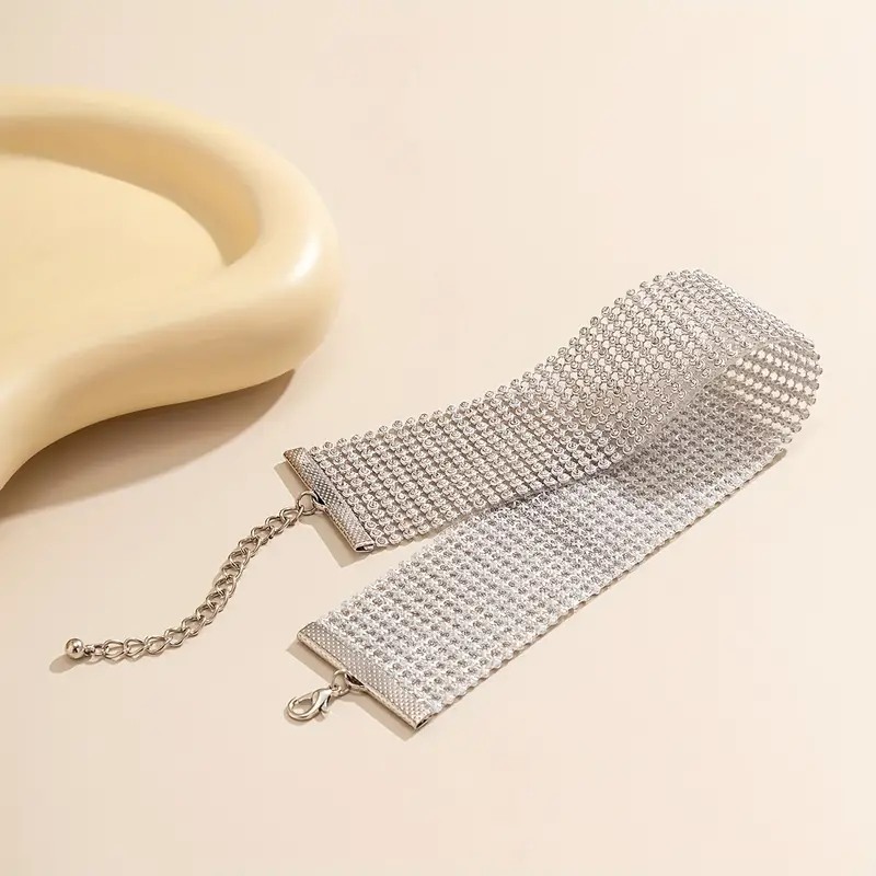 Love Market Αστραφτερό Τσόκερ με Στρας Ασημί Chokers & Στέκες