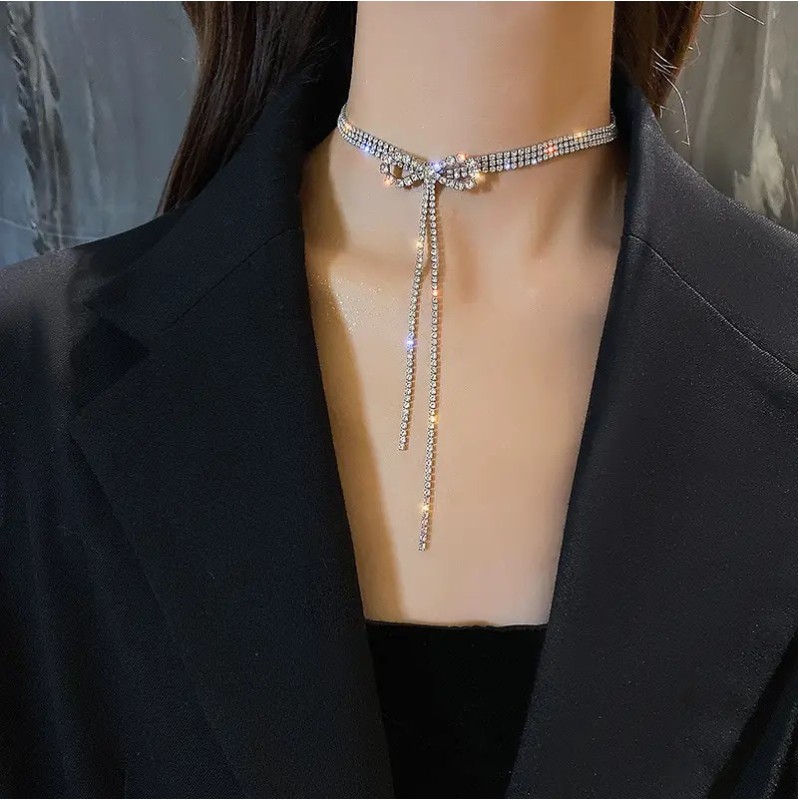 Sparkling Rhinestone Bow Choker Silver