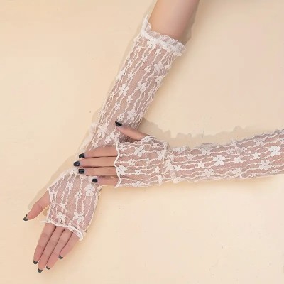 Floral Lace Gloves Beige Floral Lace Gloves Beige
