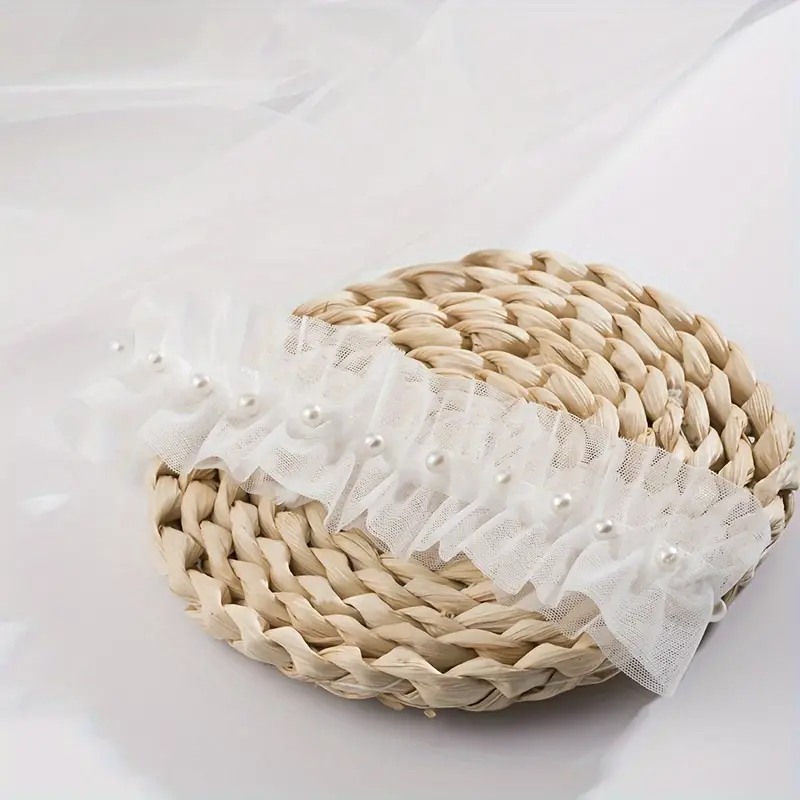 Pearl Garter Glamorous White