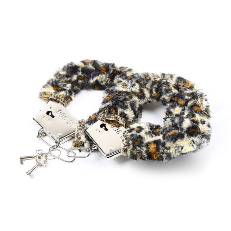 Metal Handcuff With Plush Ohmama Leopard