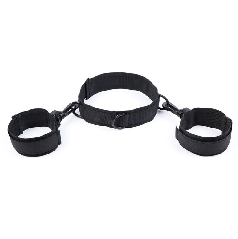 Collar With Handcuffs Ohmama Black