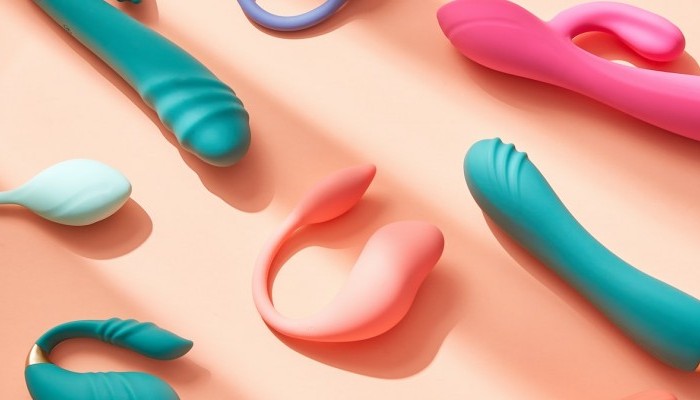 Πώς να ταξιδέψεις μαζί με τα sex toys σου