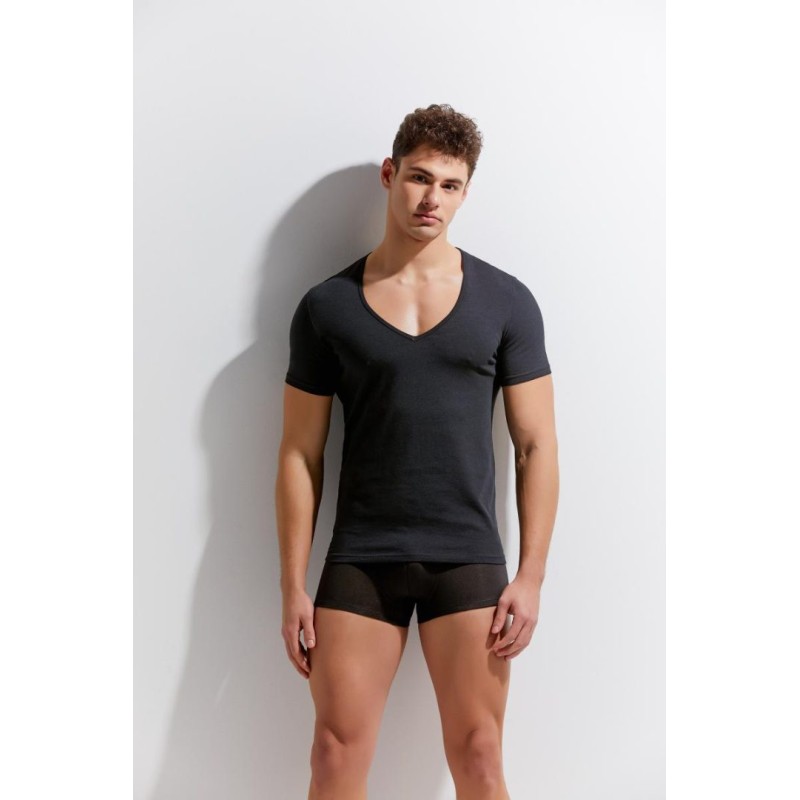 GAUVINE Ανδρικό Μπλουζάκι με Βαθύ V-Neck Gauvine Μαύρο Ολόσωμα