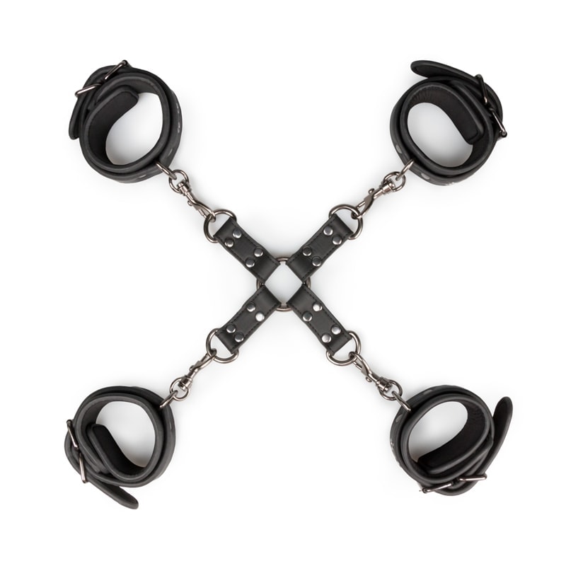 Σετ Χειροπέδες & Ποδοπέδες Hogtie Easytoys Μαύρο Easytoys – Fetish Collection Σετ Χειροπέδες & Ποδοπέδες Hogtie Easytoys Μαύρο Δεσίματα